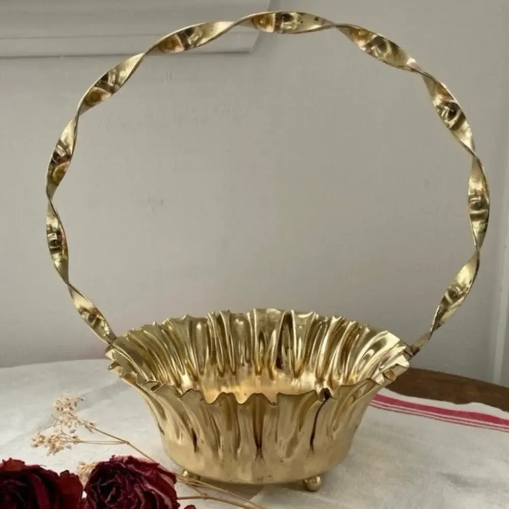 Vintage 1970s Metal‎ Gold Basket